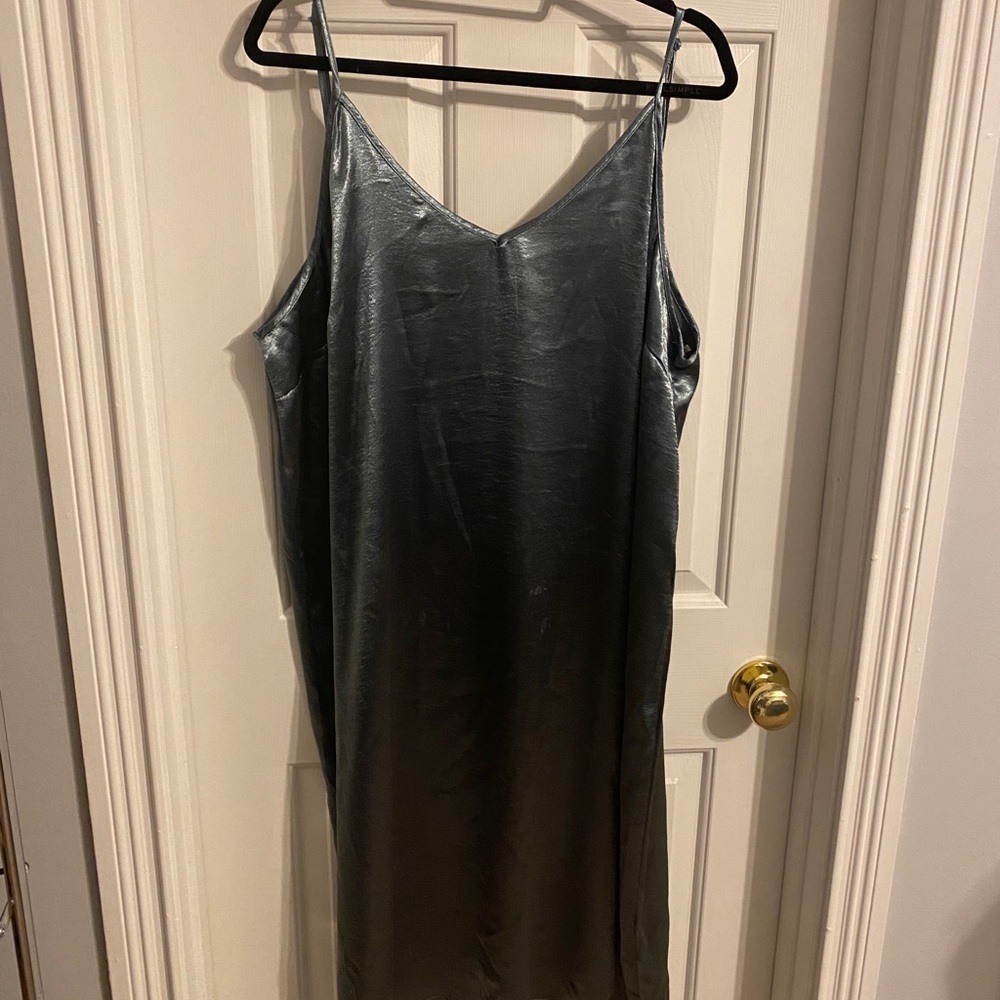 Trendy Blue/Gray Silky Slii Dress
